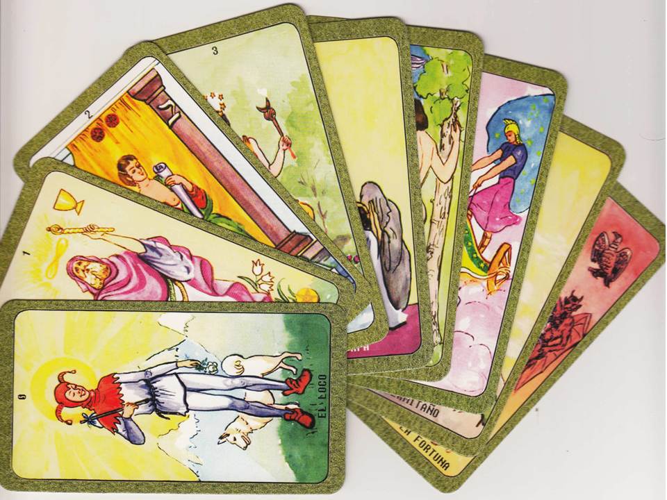 Libro Tarot Significado Y Tiradas Incluye Cartas Plastificada Tapa Blanda LibrerÍa 9156