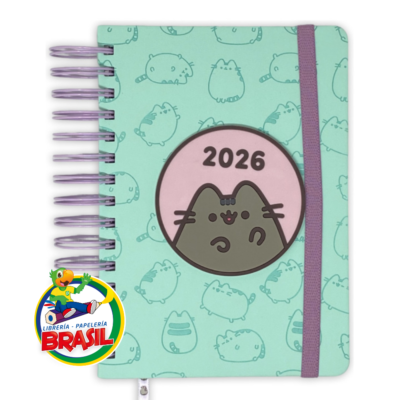 Agenda Pusheen 2026 con espiral doble, con elástico lila, tamaño 20 x 14 cm Marca Mooving