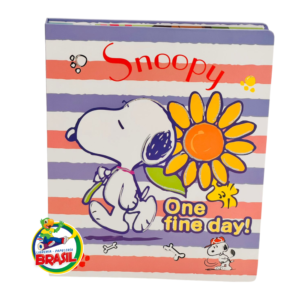 Carpeta de 6 argollas Snoopy modelo 4 + Lámina de Sticker+ 70 hojas de Colores Full color